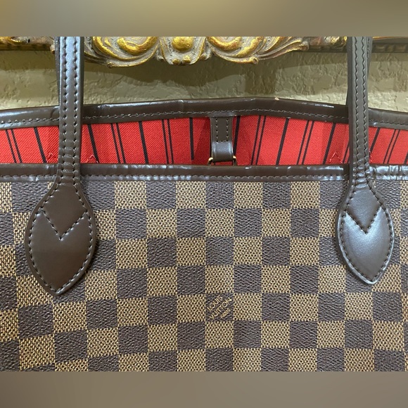 Authentic Pre Loved Louis Vuitton Neverfull MM Damier Ebene - Picture 14 of 16
